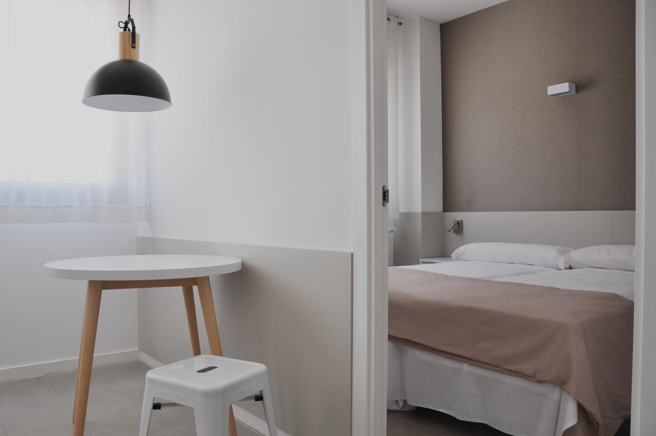 Residencia Universitaria Resa Tarragona Mediterrani מראה חיצוני תמונה